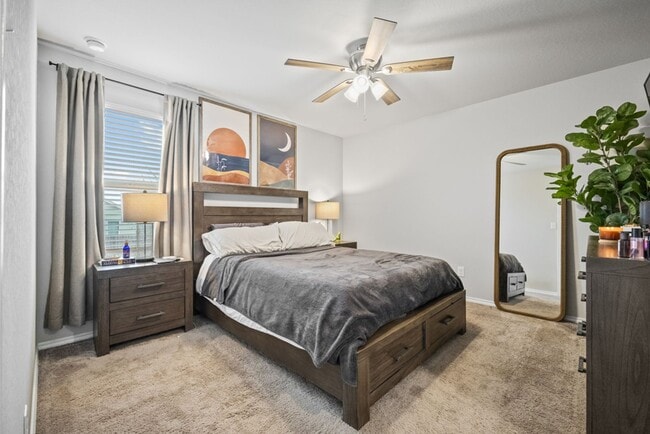 Building Photo - 5706 Elm Valley Dr