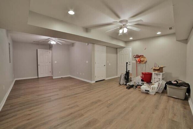 Building Photo - 2188 Davis Ridge Rd