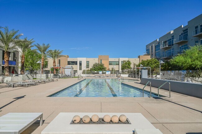 Building Photo - Arts District- Downtown Las Vegas~Luxury furnished condo now available!