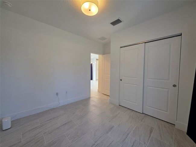 Building Photo - 3442 NW 36th Ave