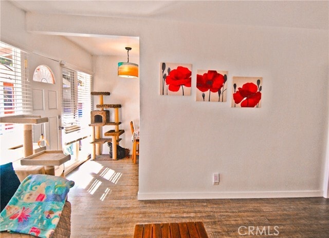 Building Photo - 1446 Manhattan Beach Blvd