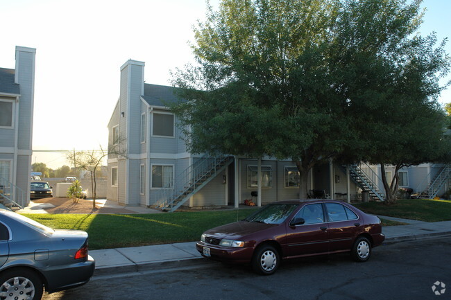 Building Photo - Lake Mead Villas