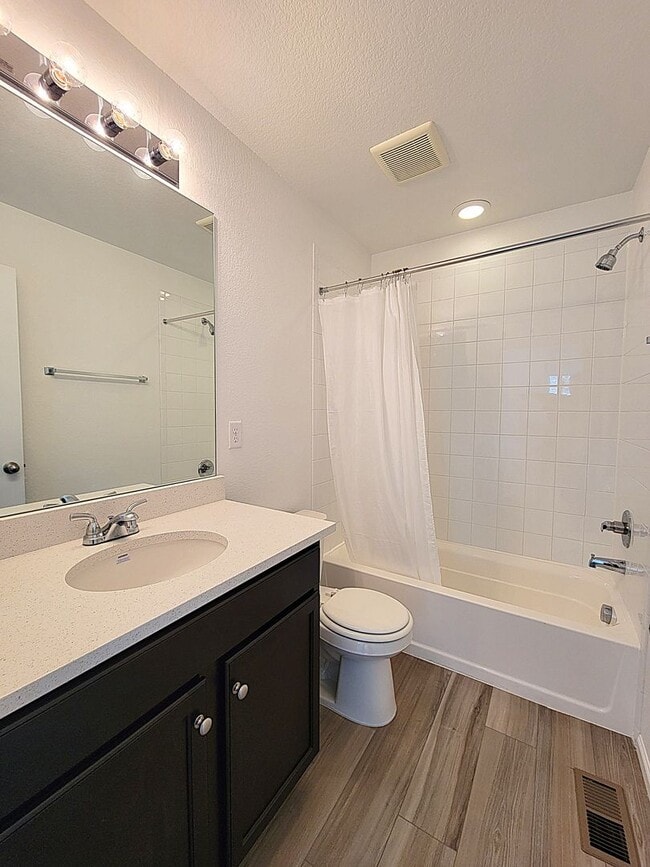 Building Photo - ALL PROSPECTIVE TENANTS MUST SUBMIT A $58 NON-REFUNDABLE APPLICATION FEE PER APPLICANT ONLINE AND...