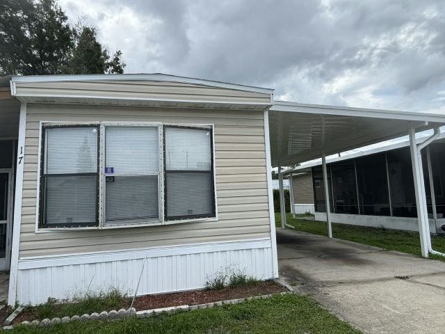 Primary Photo - 2850 New Tampa Hwy