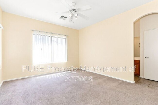 Building Photo - 2807 E Morenci Rd