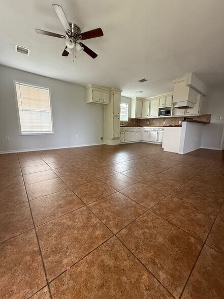Building Photo - 6219 Frisco