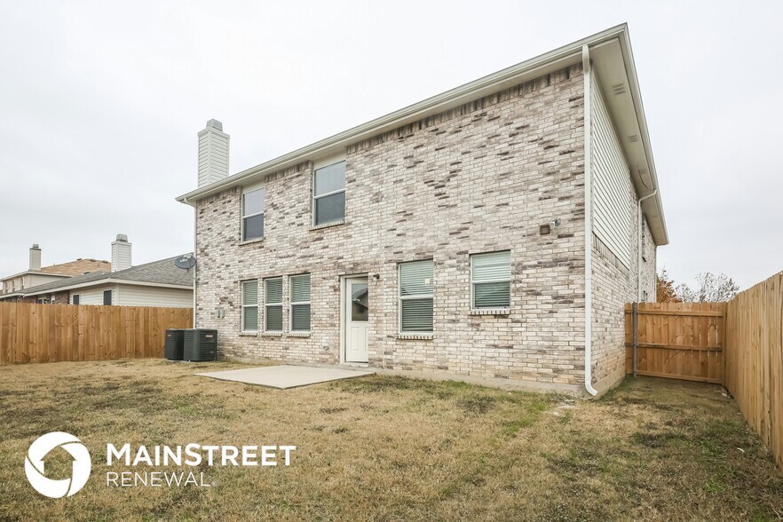 Building Photo - 16705 Windthorst Way