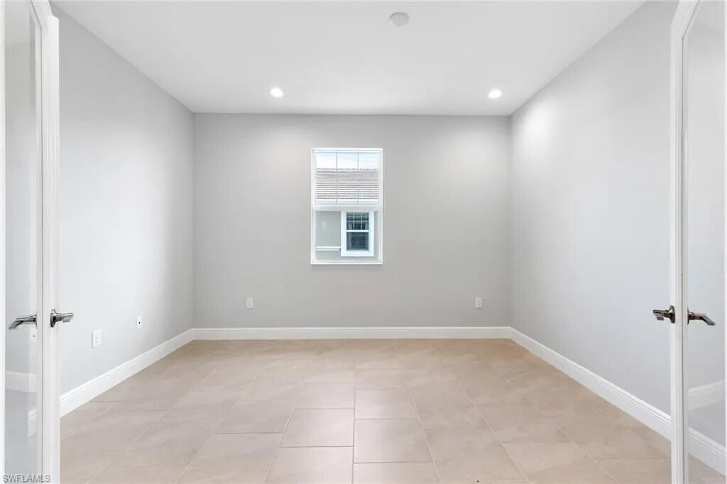 Building Photo - 2318 Sawyers Hill Rd