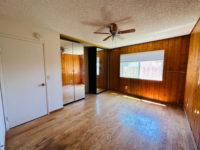 Building Photo - * Move in Special, $1,000 Off One Month's ...