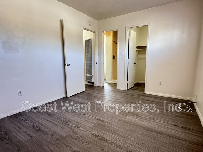 Building Photo - 822 Tourmaline St