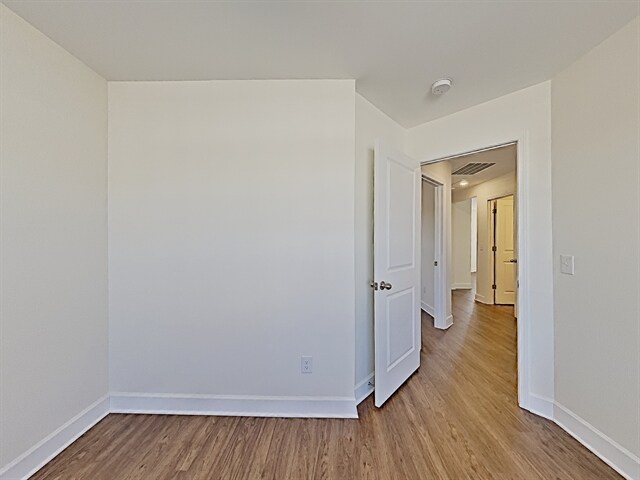 Building Photo - 5084 Trailwater Dr