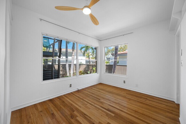 Building Photo - Historic Granada Terrace Home in St. Pete!!