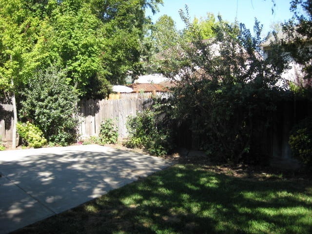Building Photo - 3 Bedroom close to PV High School