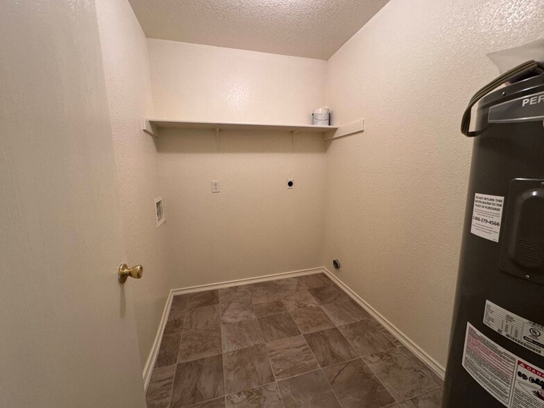 Building Photo - 4508 Mattie Dr