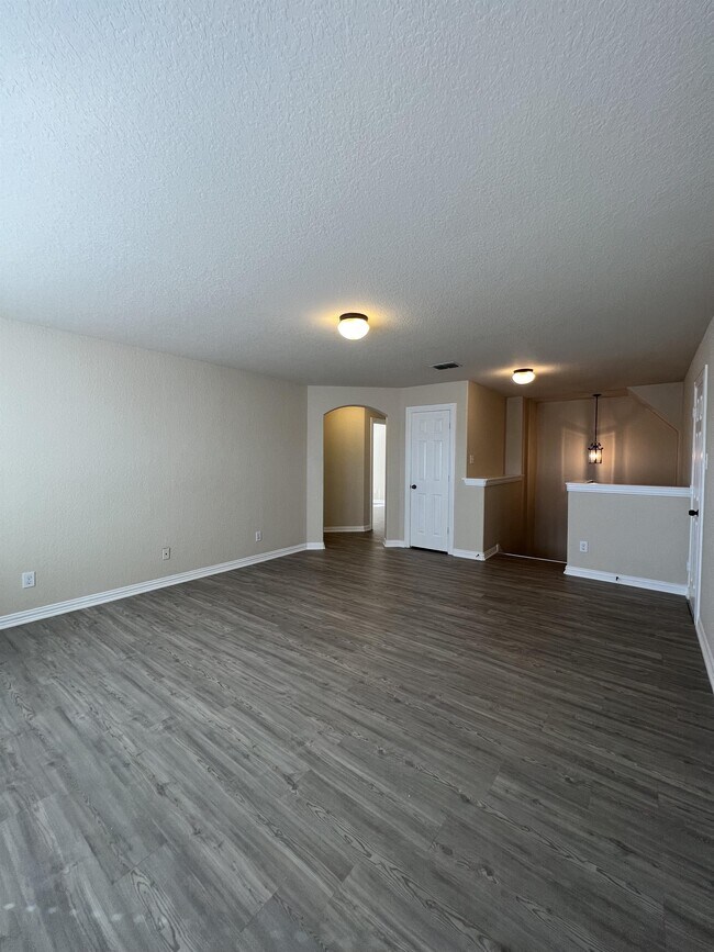 Building Photo - 25042 McBride Dr