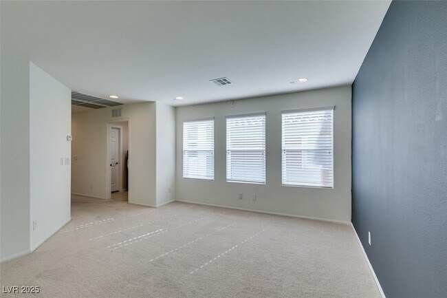 Building Photo - 8039 Kemblefield Ave