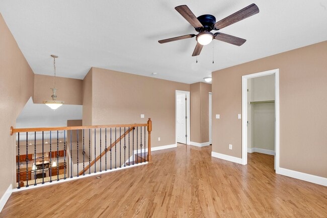 Building Photo - Beautiful home with 5 bedrooms, 3 1/2 bathrooms, 3-car garage available now!
