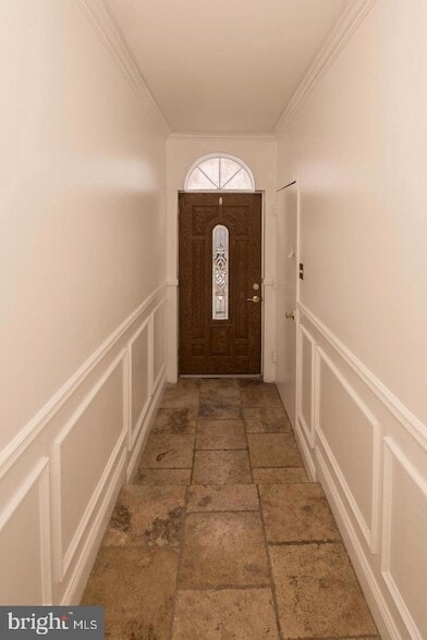 Building Photo - 822 N Ringgold St