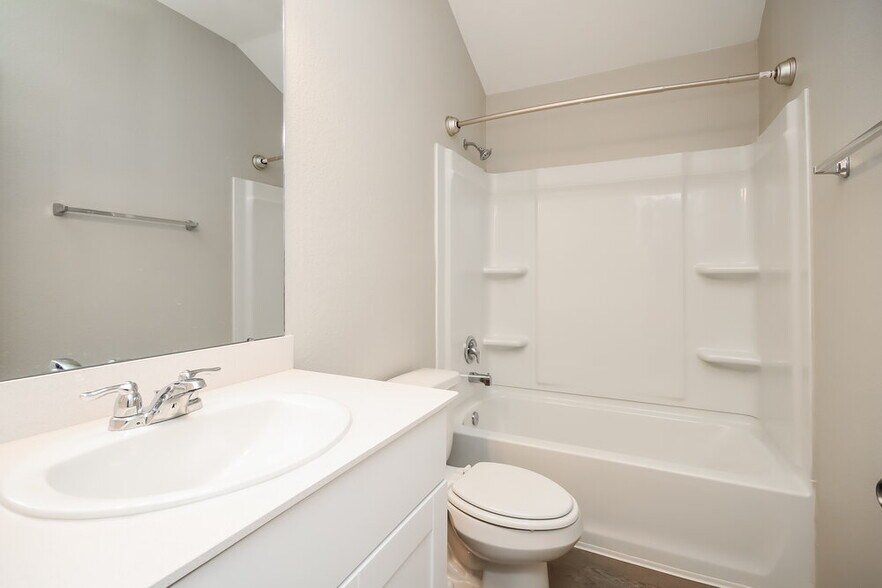 Building Photo - 209 Stalwart Hl Trl