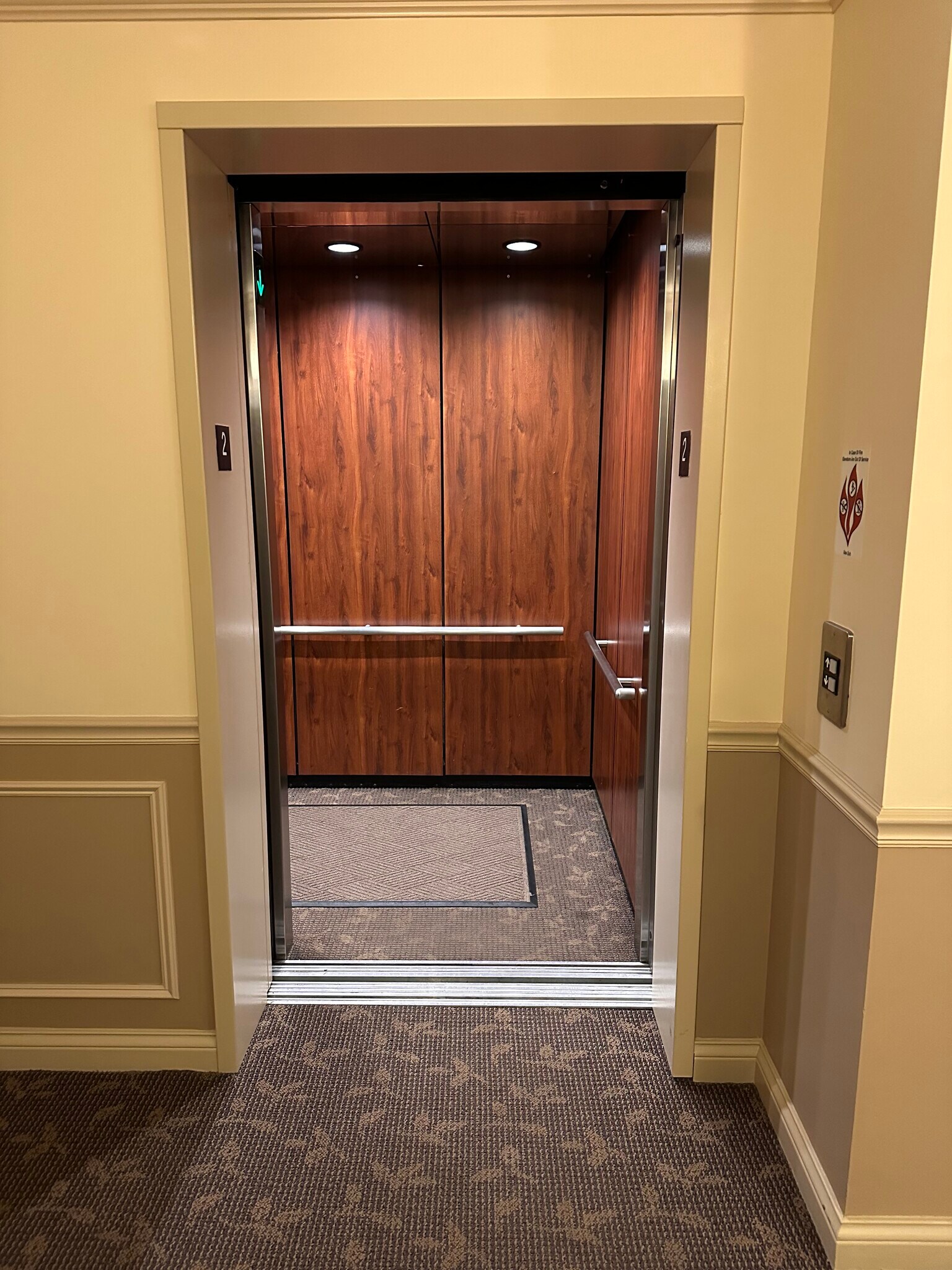 Building Photo - 720 Prestwick Ln