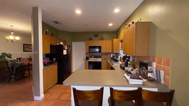 Building Photo - 14505 SW 158th Pl