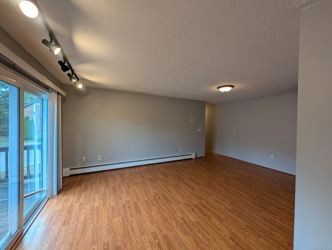 Building Photo - 41 Balance Rock Rd