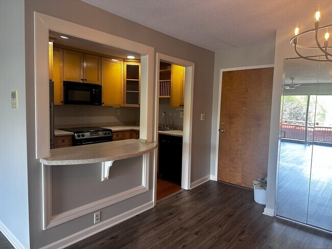 Building Photo - 64 Oxbow Dr