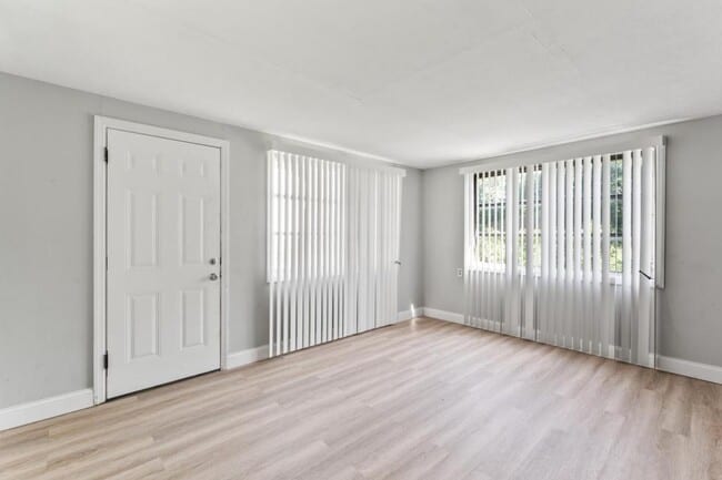 Building Photo - 5613 Jennings Station Rd