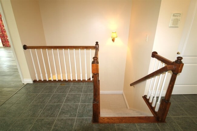 Building Photo - 320 Remington Way Dr