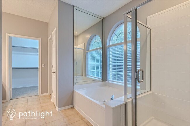 Building Photo - 9512 Preston Vineyard Dr