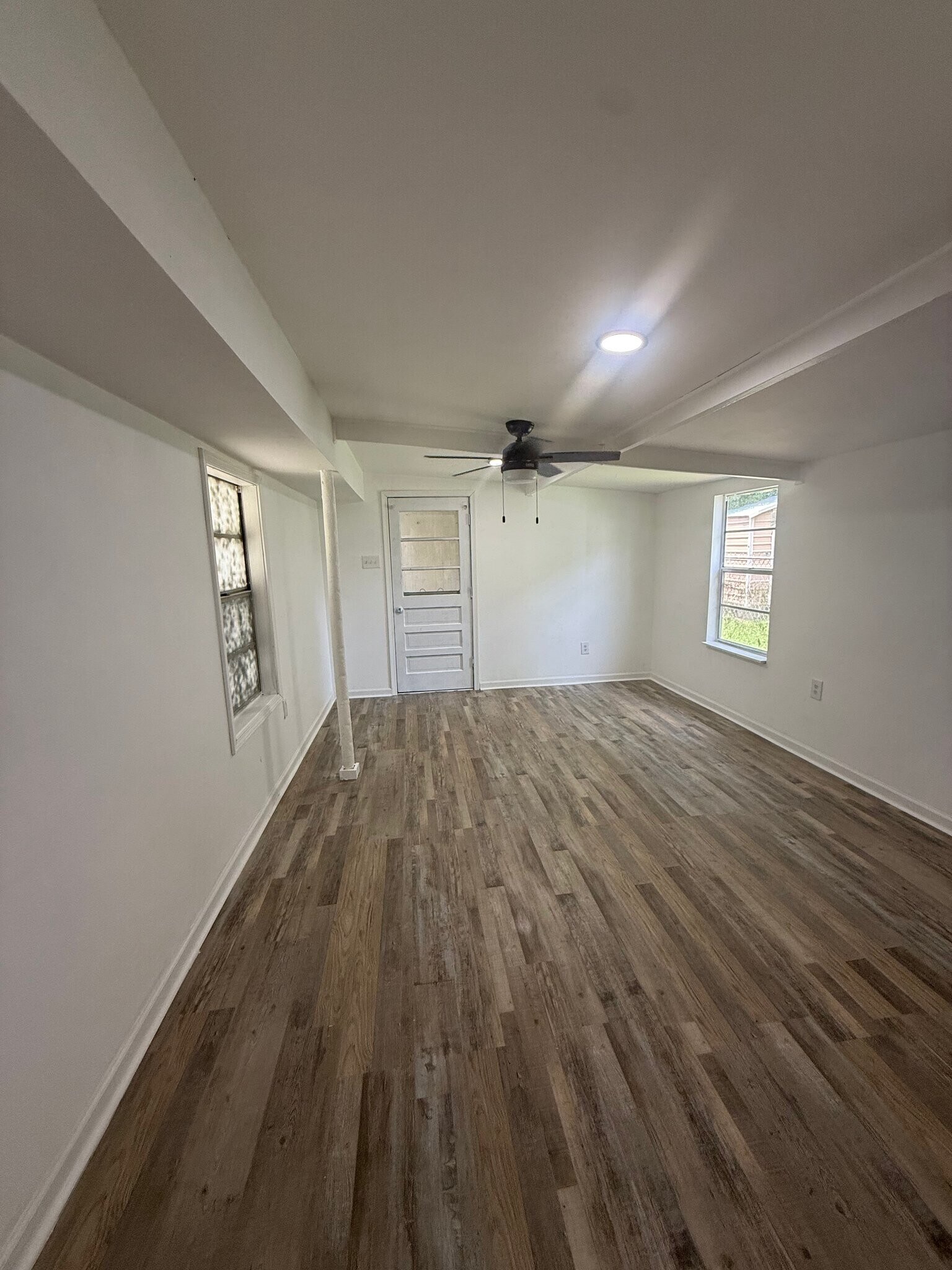 Building Photo - 5213 Belle Terre Rd