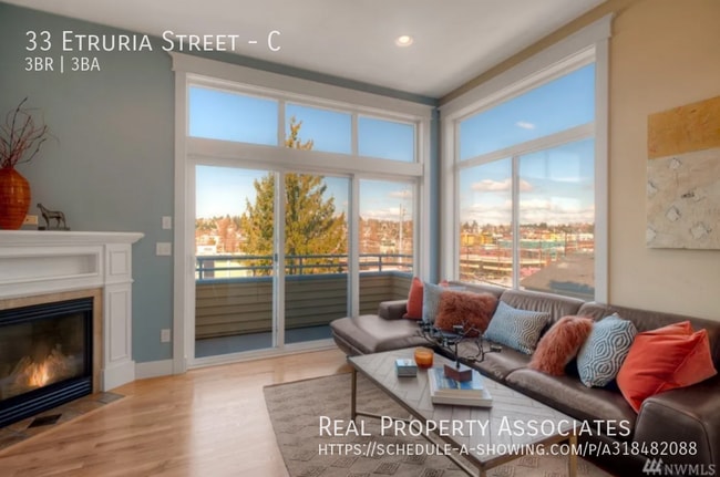 Primary Photo - 33 Etruria St