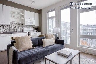 Building Photo - 445 Artisan Way