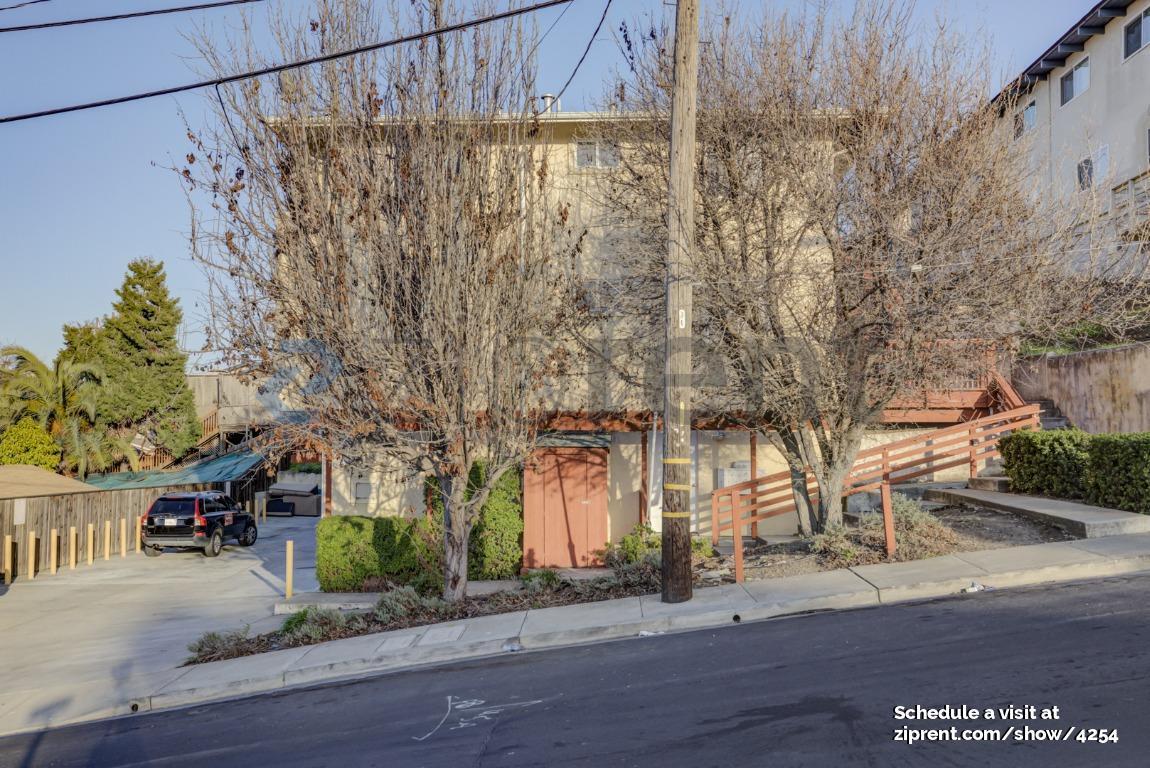 Building Photo - 325 Vaqueros Ave