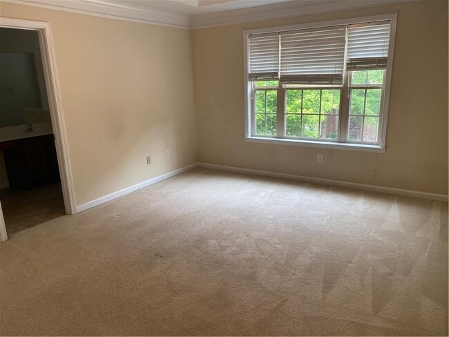 Building Photo - 1277 Houndslake Dr