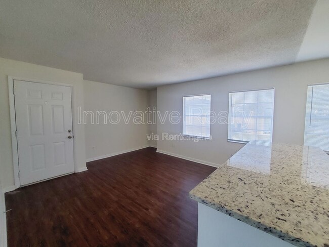 Building Photo - 5264 Davisson Ave