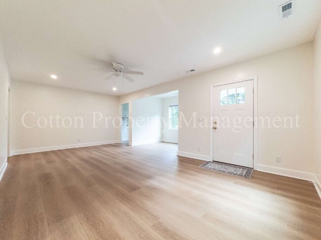 Building Photo - 4204 Wrightsville Ave