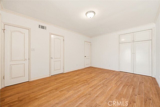 Building Photo - 523 Fairview Ave