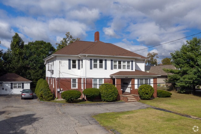 Building Photo - 505 Bullocks Point Ave
