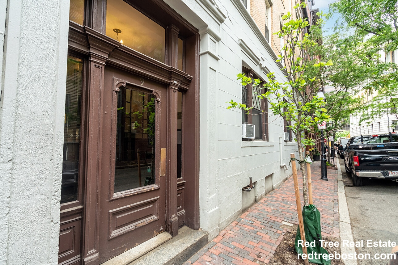 Building Photo - 9 Myrtle St