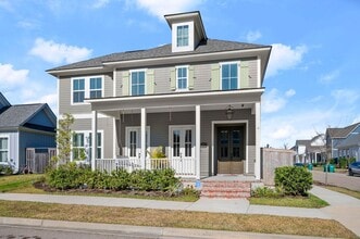 Building Photo - Home for Lease