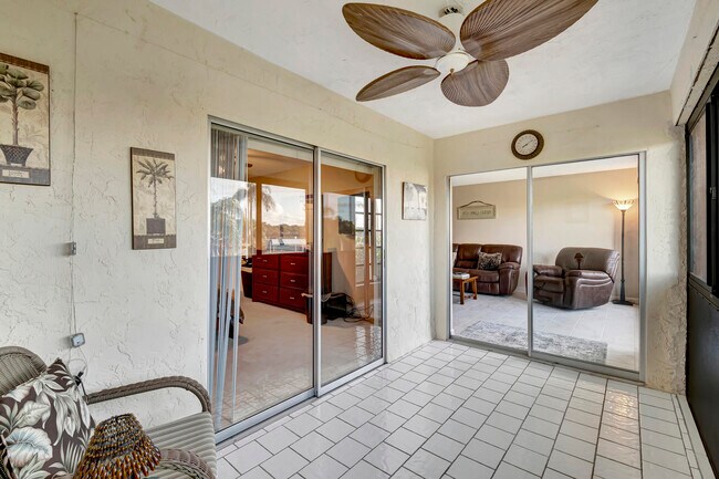 Building Photo - 5943 Areca Palm Ct