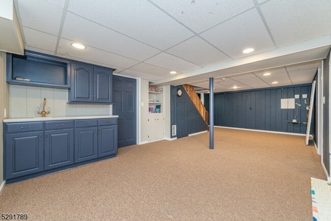Building Photo - 12 Yorke Rd