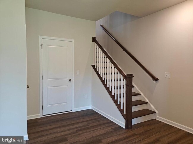 Building Photo - 9409 Barnes Lp