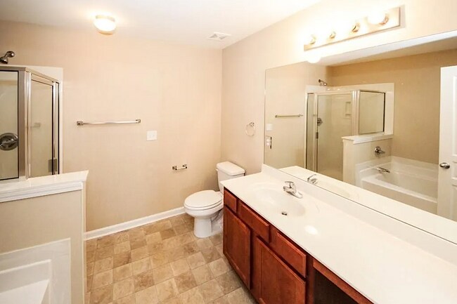 Building Photo - 4952 Longview Walk