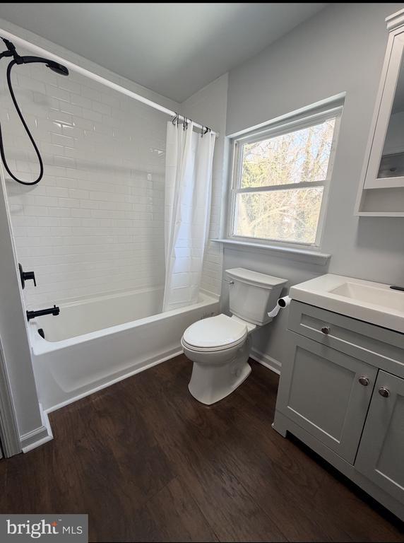 Building Photo - 139 Denny Ave