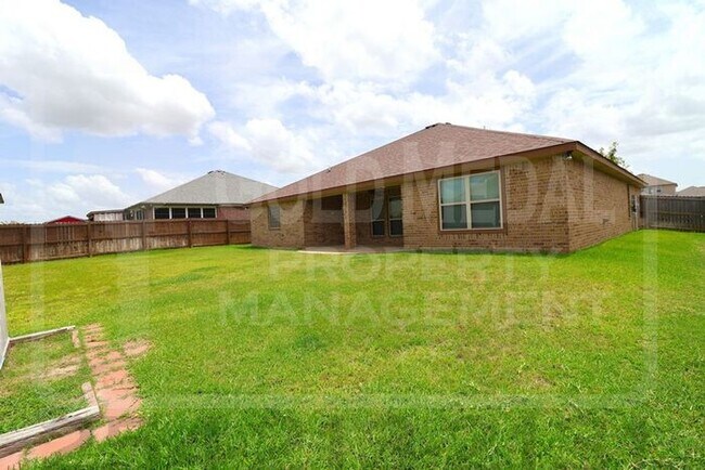 Building Photo - 6009 Cordillera Dr