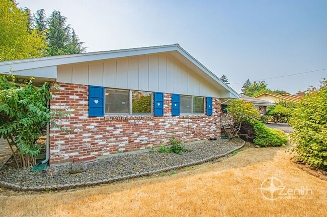 Building Photo - 6509 Louisiana Dr