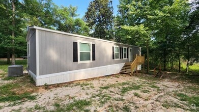 Building Photo - 124 Lincoln Dr