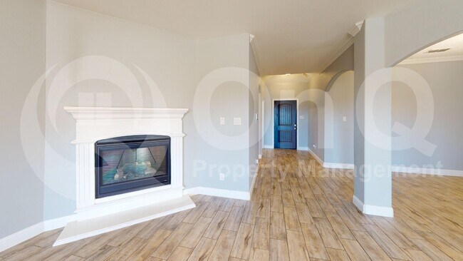 Building Photo - 4006 Whitetail Ln